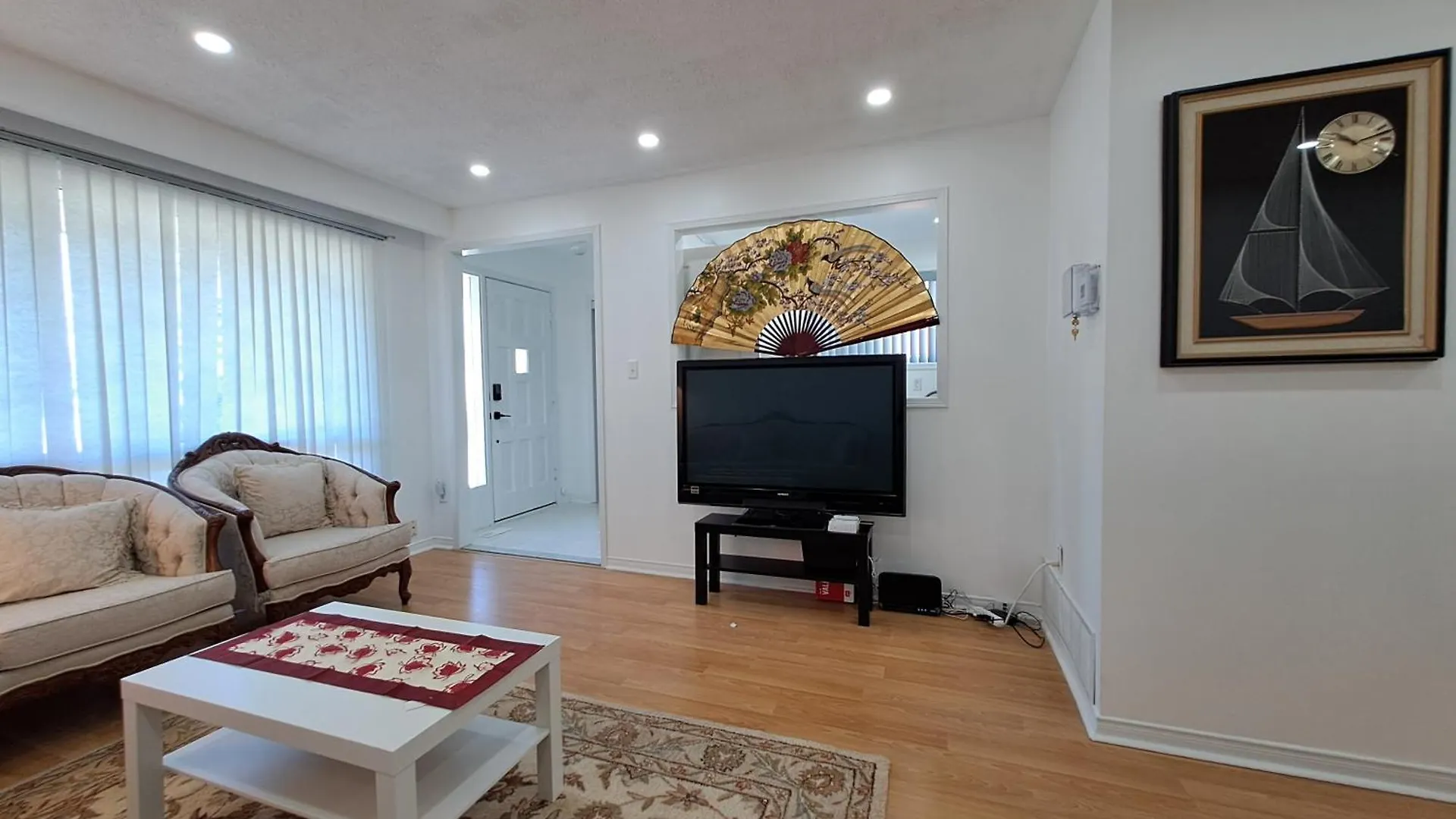 Homestay Lala-Near Pearson Airport-Mall-Free Parking Mississauga