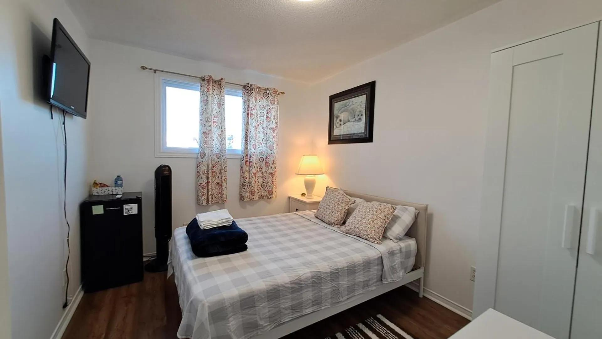 Lala-Near Pearson Airport-Mall-Free Parking ميسيسوجا كندا